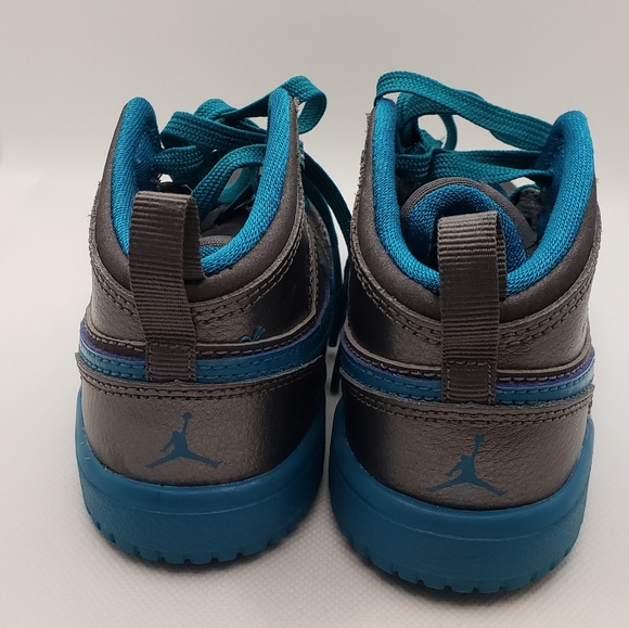 Air Jordan 1 Mid Flex - Picture 3 of 8